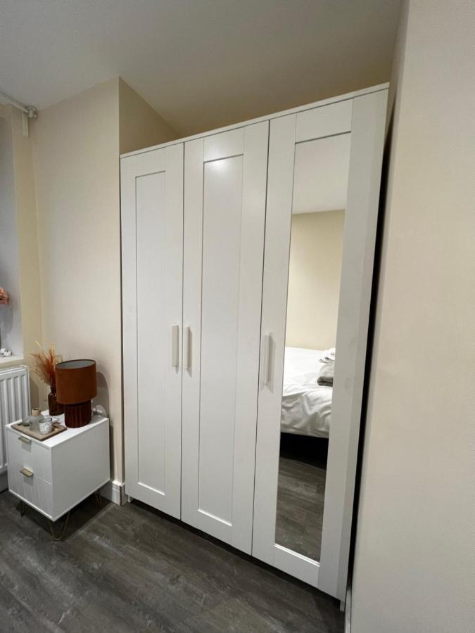 Appartement Flat In Londres Extérieur photo